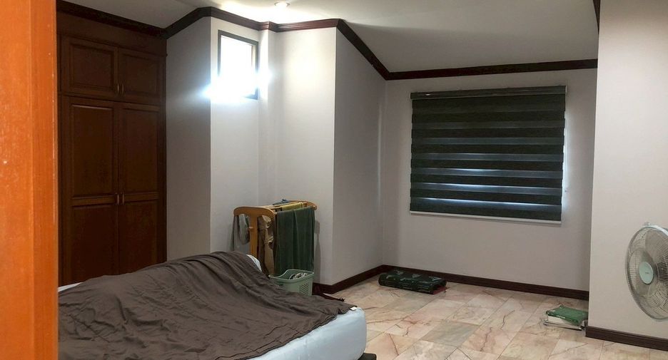 Продажа 3 спальни дом в Банг Суе, Бангкок