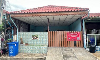 Haus zum Kauf mit 2 Zimmer in Thanyaburi, Pathum Thani