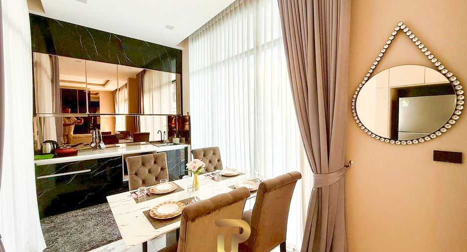 Casa adosada en venta de 3 habitaciones en Bang Lamung, Chonburi
