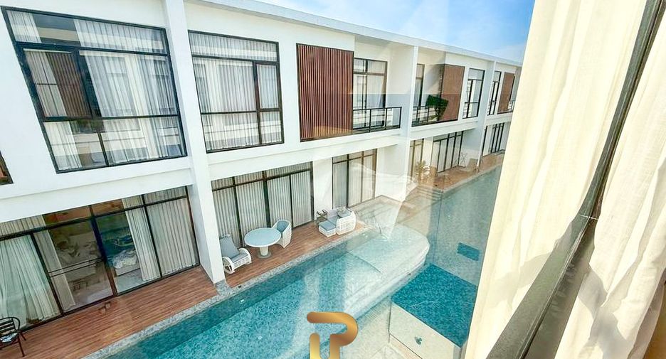Casa adosada en venta de 3 habitaciones en Bang Lamung, Chonburi