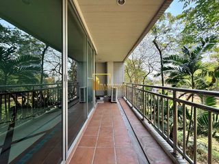 For rent 2 bedrooms apartment in Sathon, Bangkok