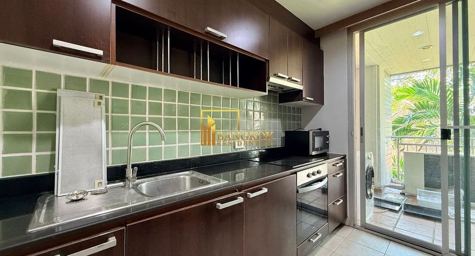 For rent 2 bedrooms apartment in Sathon, Bangkok