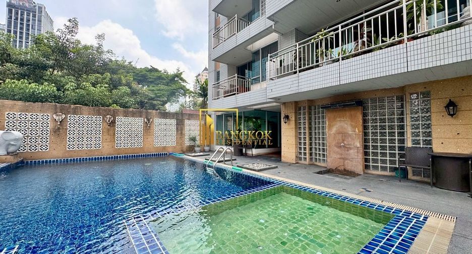 For rent 2 bedrooms apartment in Sathon, Bangkok