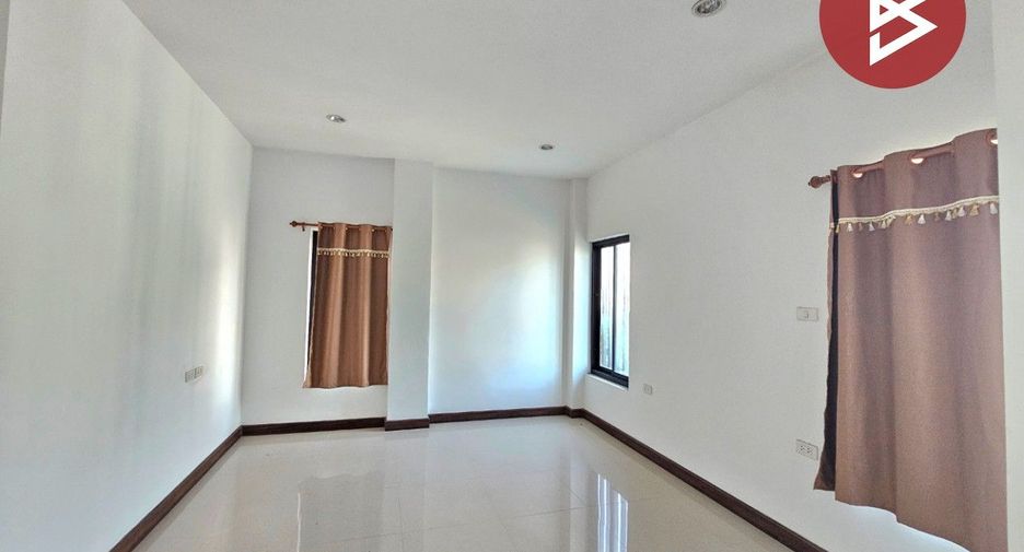 À vendre 3 chambres maison à Mueang Chon Buri, Chonburi