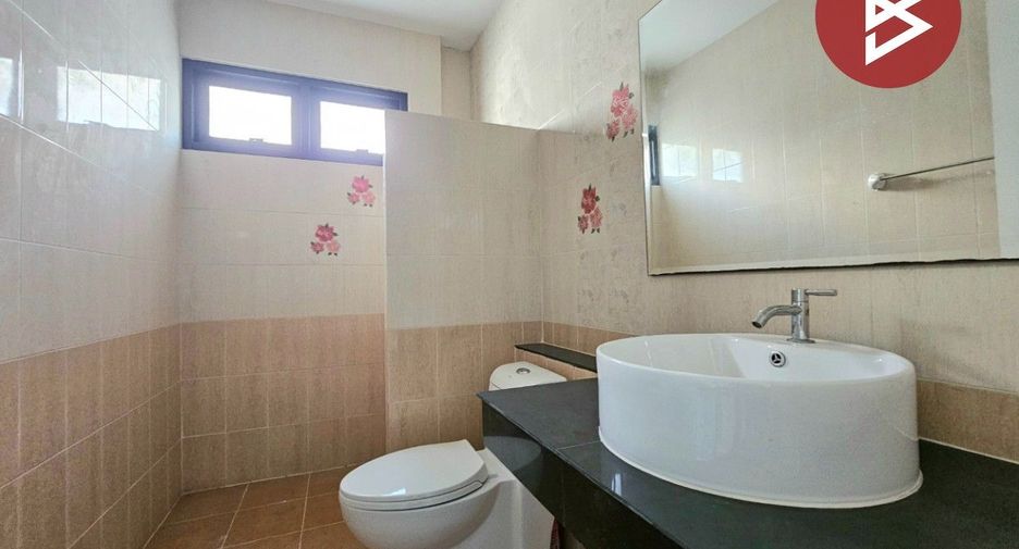 À vendre 3 chambres maison à Mueang Chon Buri, Chonburi