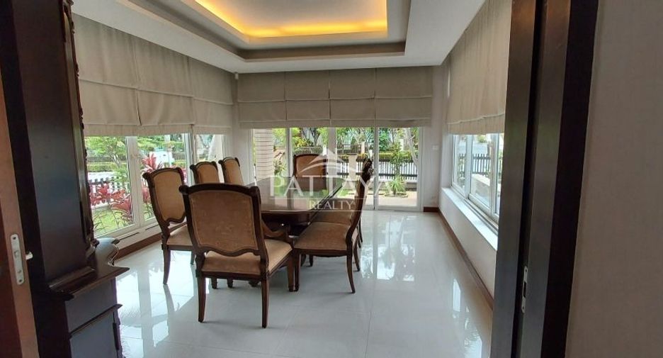 出租 和 出售 3 卧室 别墅 在 Sattahip, Chon Buri