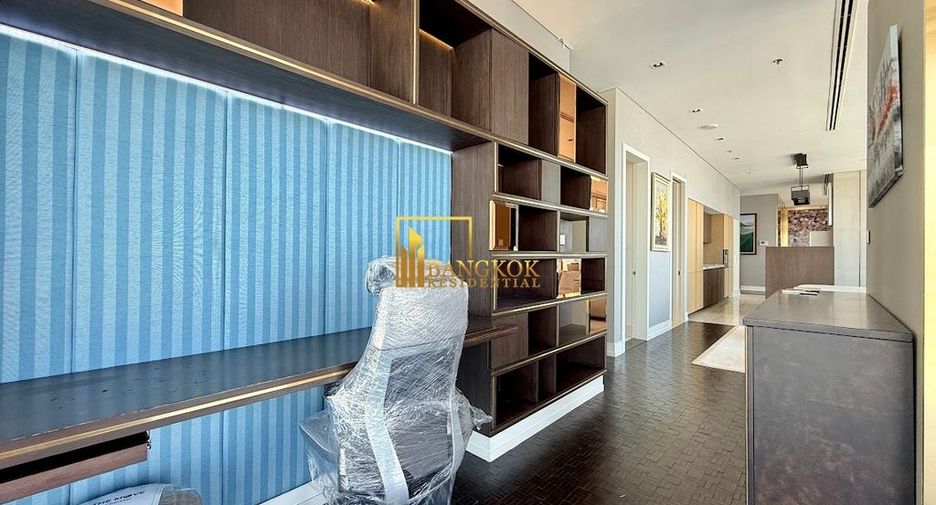 For rent and for sale 4 bedrooms condo in Sathon, Bangkok
