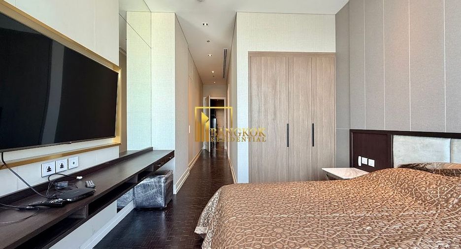 For rent and for sale 4 bedrooms condo in Sathon, Bangkok