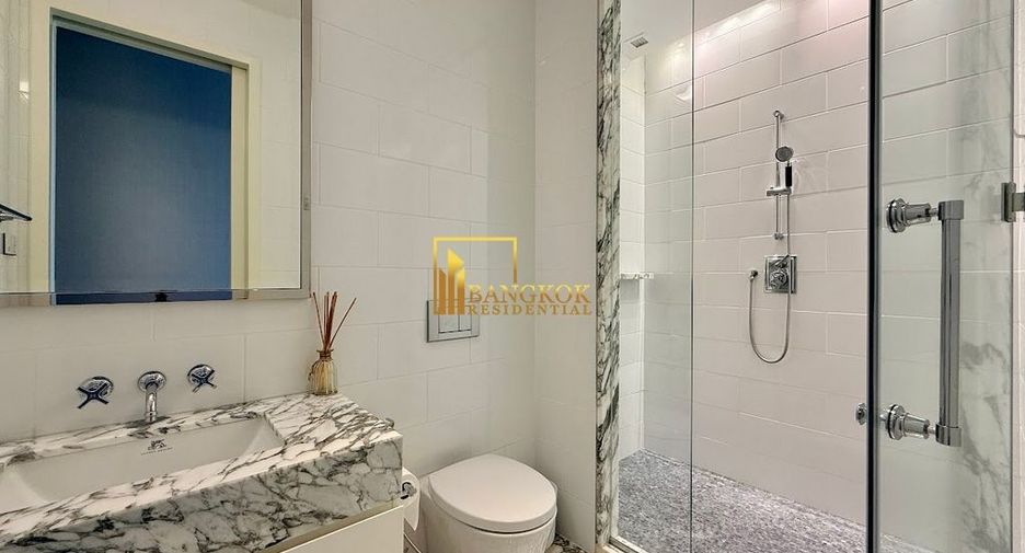 For rent and for sale 4 bedrooms condo in Sathon, Bangkok