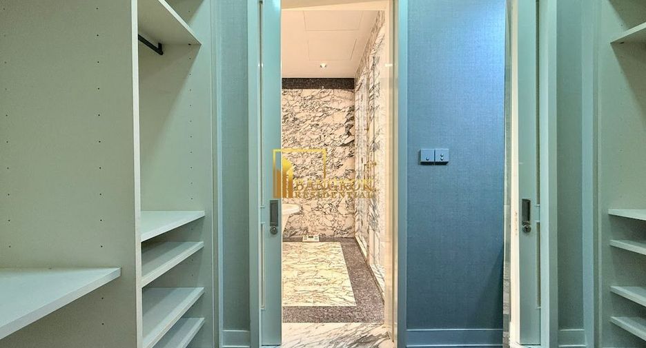 For rent and for sale 4 bedrooms condo in Sathon, Bangkok