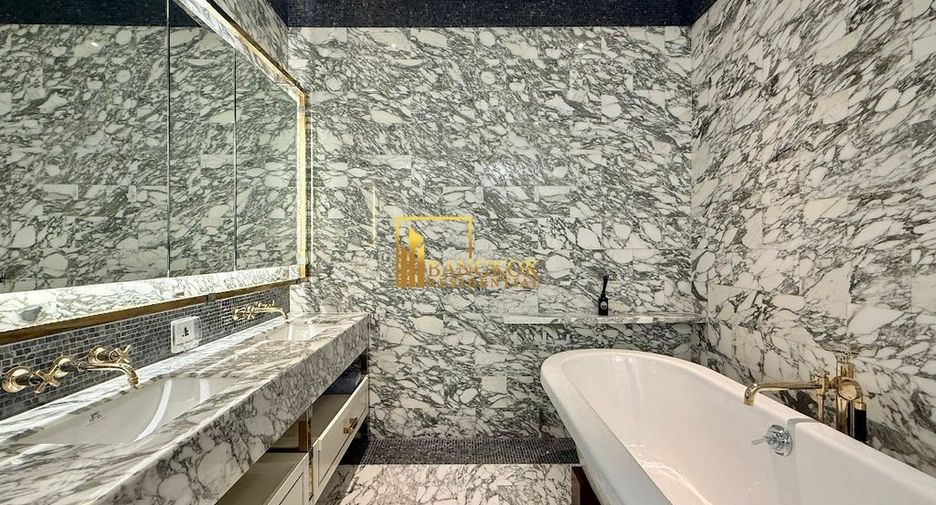 For rent and for sale 4 bedrooms condo in Sathon, Bangkok