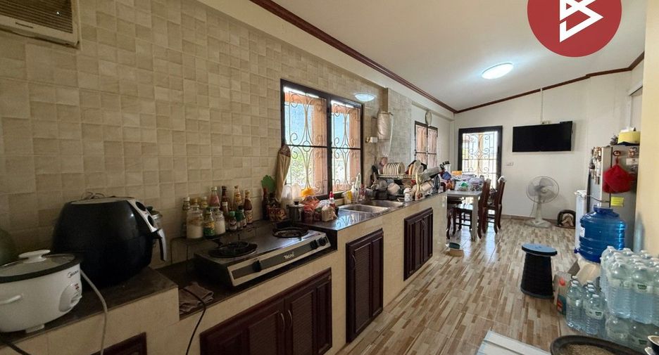Haus zum Kauf mit 3 Zimmer in Mueang Ratchaburi, Ratchaburi
