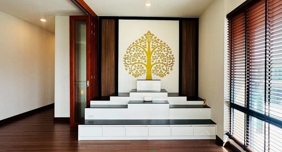 Casa en venta de 4 habitaciones en Thawi Watthana, Bangkok