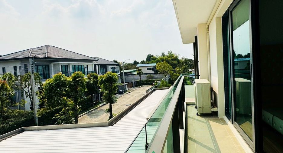 Casa en venta de 4 habitaciones en Thawi Watthana, Bangkok