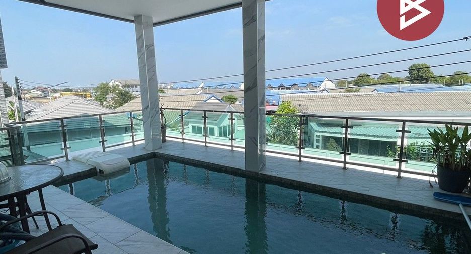 À vendre 4 chambres maison à Mueang Chon Buri, Chonburi