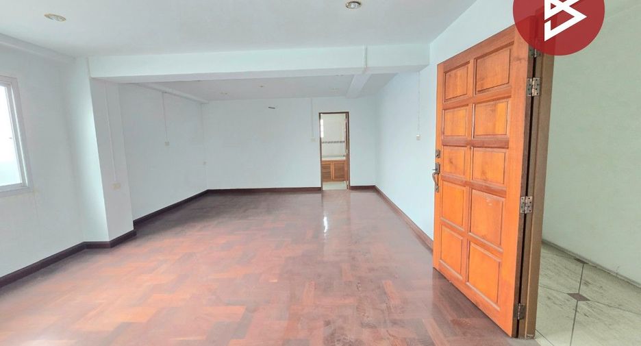 For sale 6 ベッドルーム retail Space in Ban Pong, Ratchaburi