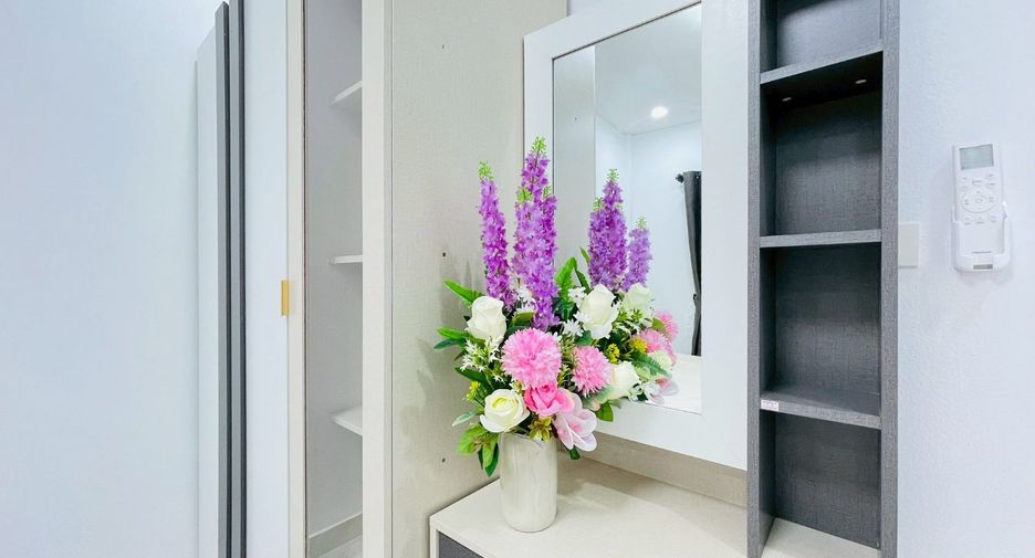 Reihenhaus zum Kauf mit 4 Zimmer in Bang Lamung, Chonburi