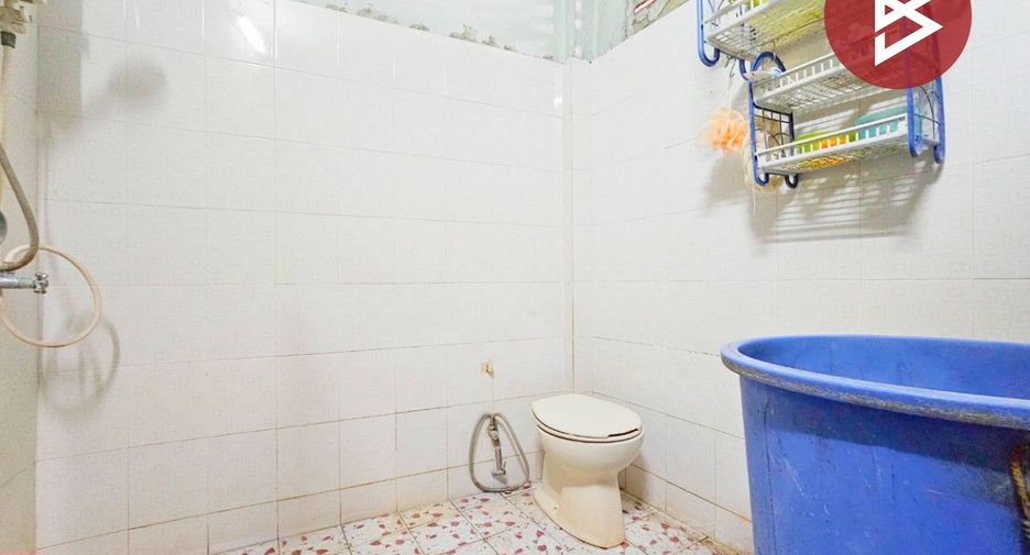 For sale 3 bedrooms retail Space in Yan Nawa, Bangkok