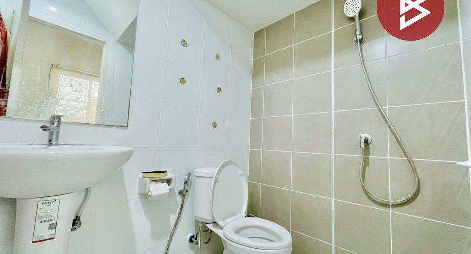 Reihenhaus zum Kauf mit 3 Zimmer in Lat Krabang, Bangkok