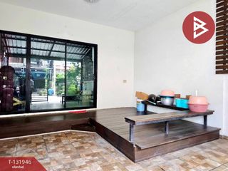 Reihenhaus zum Kauf mit 3 Zimmer in Sam Phran, Nakhon Pathom