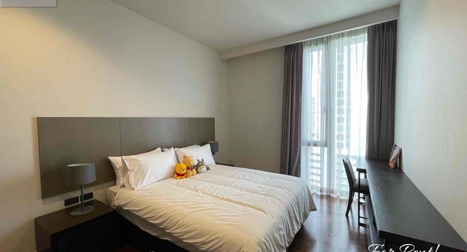 For rent 4 ベッドルーム apartment in Khlong Toei, Bangkok
