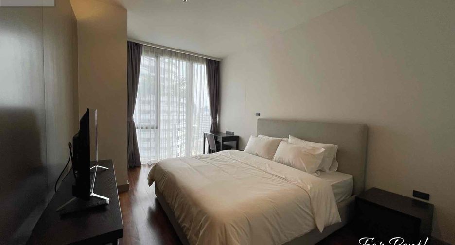For rent 4 ベッドルーム apartment in Khlong Toei, Bangkok