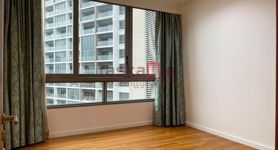 For sale 3 bedrooms condo in Bang Lamung, Chonburi