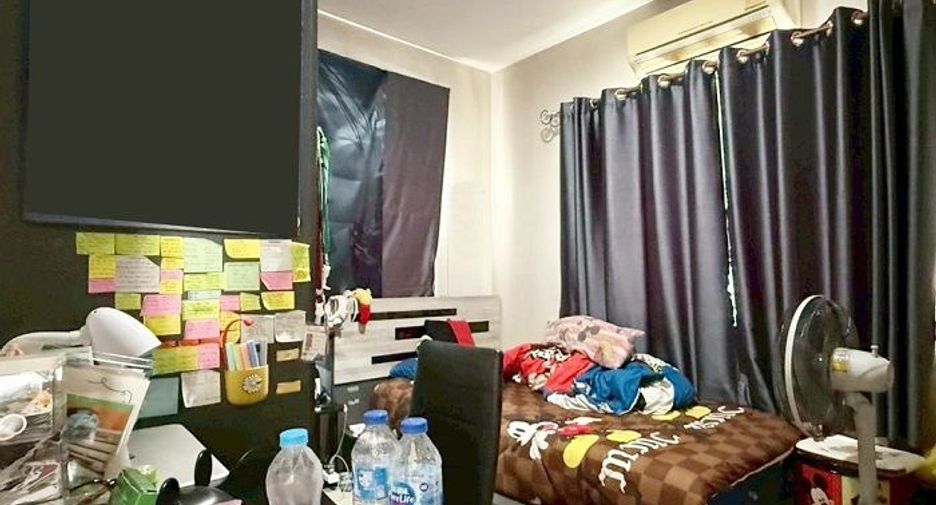 For sale 3 bedrooms house in Lat Krabang, Bangkok