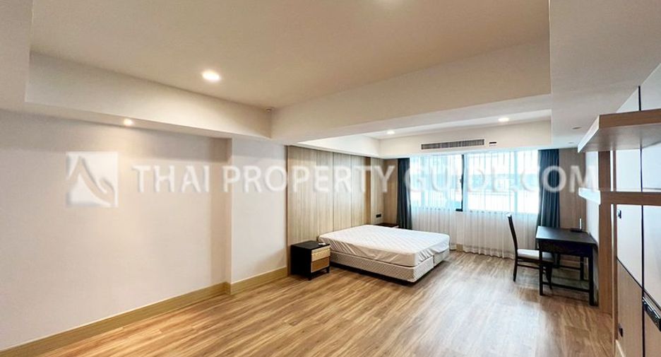 For rent 3 bedrooms apartment in Watthana, Bangkok