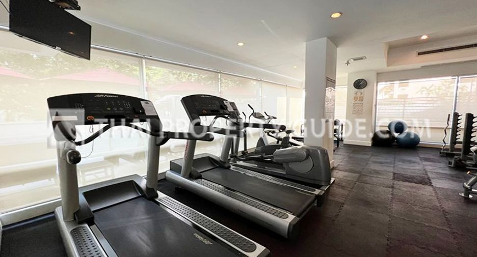 For rent 3 bedrooms apartment in Watthana, Bangkok