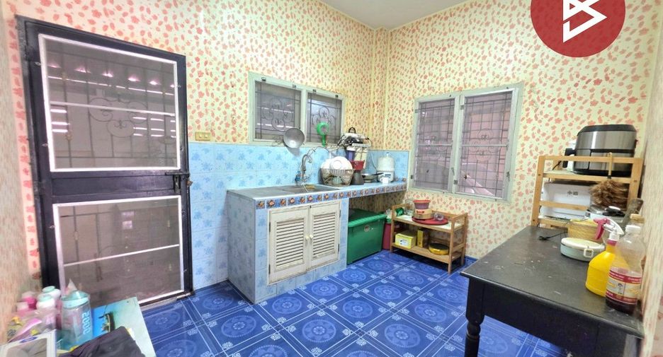À vendre 2 chambres maison à Si Racha, Chonburi