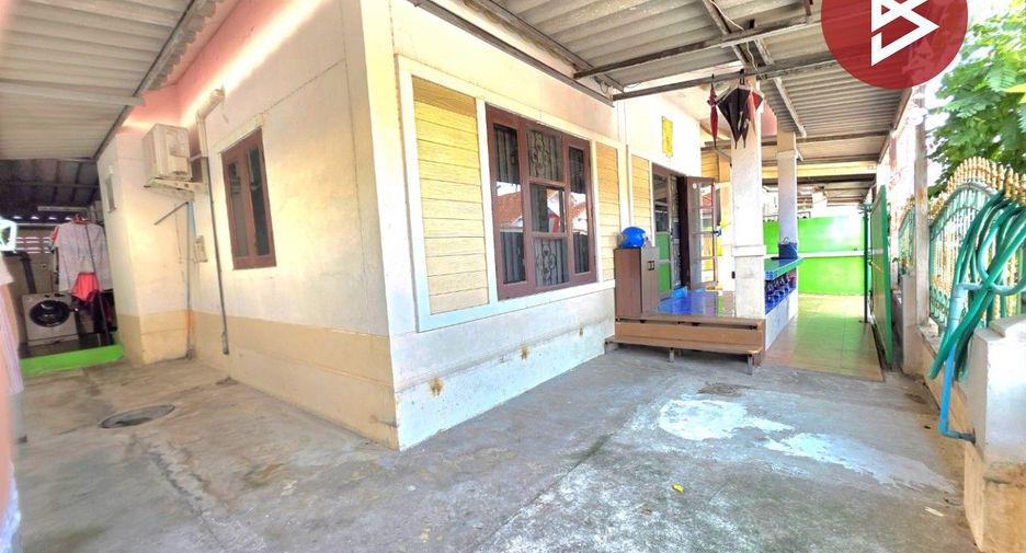 À vendre 2 chambres maison à Si Racha, Chonburi