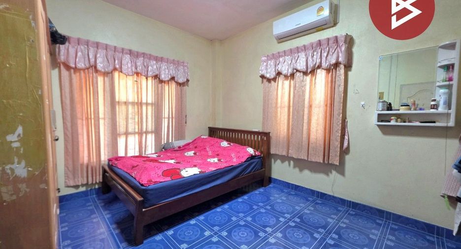 À vendre 2 chambres maison à Si Racha, Chonburi
