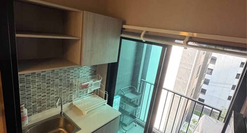 For rent 1 bed condo in Phaya Thai, Bangkok
