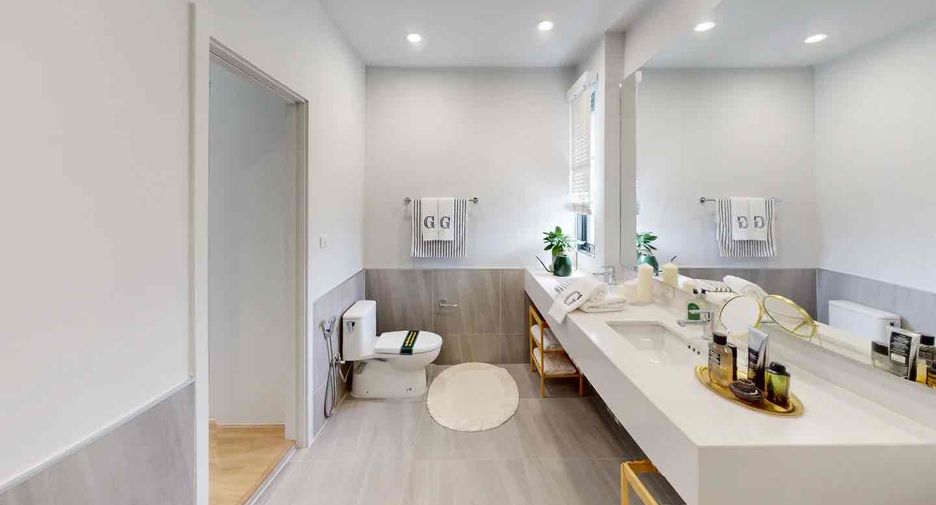 Casa en venta de 4 habitaciones en Ban Chang, Rayong
