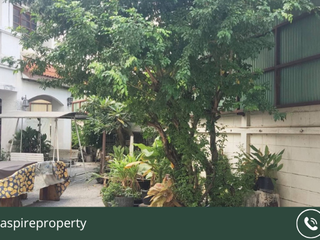 For sale 2 ベッドルーム house in Khlong Toei, Bangkok
