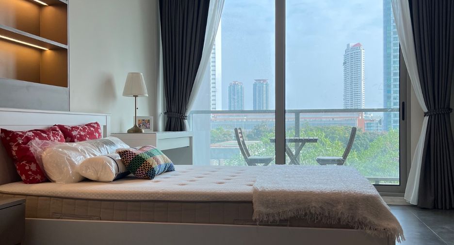À vendre 1 chambre condo à Sathon, Bangkok
