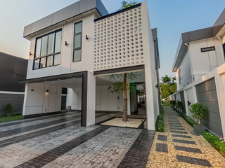 Villa en venta de 4 habitaciones en Hang Dong, Chiang Mai