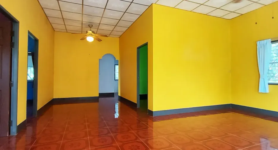 Haus zum Kauf mit 3 Zimmer in Mueang Rayong, Rayong