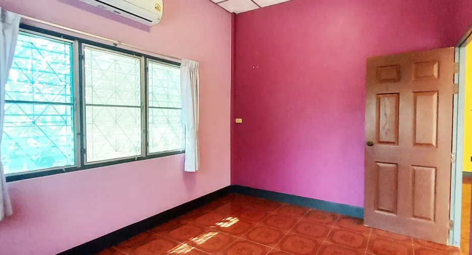 Haus zum Kauf mit 3 Zimmer in Mueang Rayong, Rayong