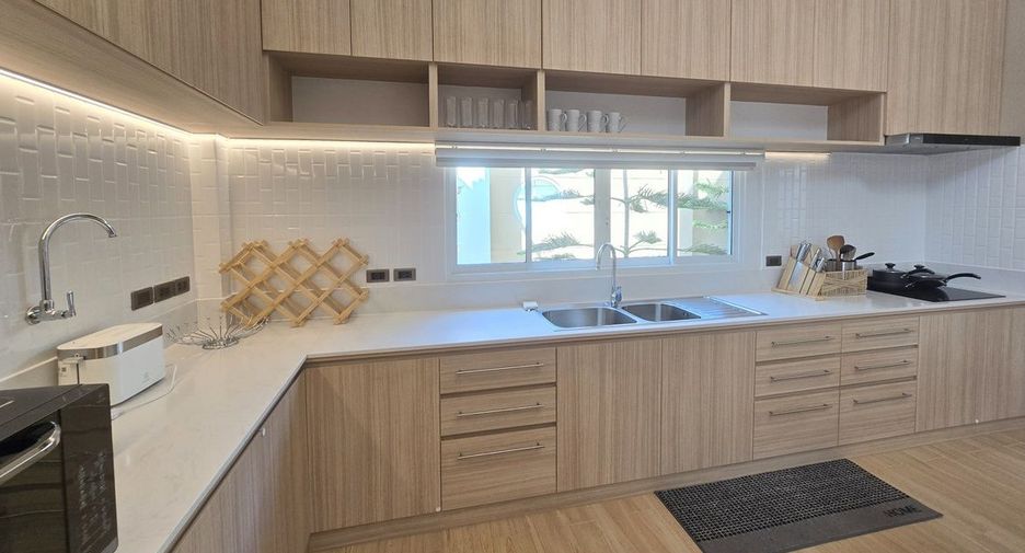 À vendre 3 chambres maison à Bang Lamung, Chonburi