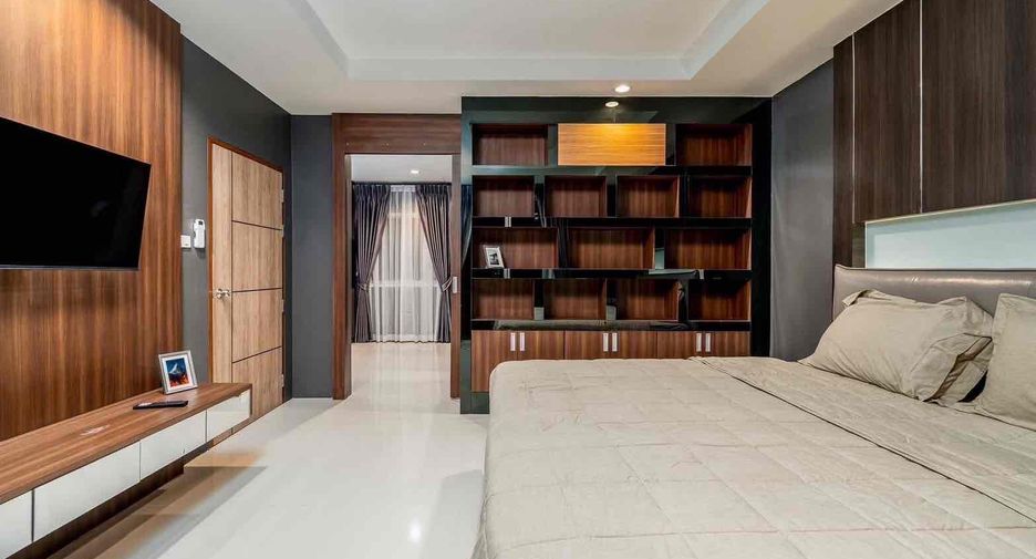 For rent 6 bedrooms house in Bang Lamung, Chonburi