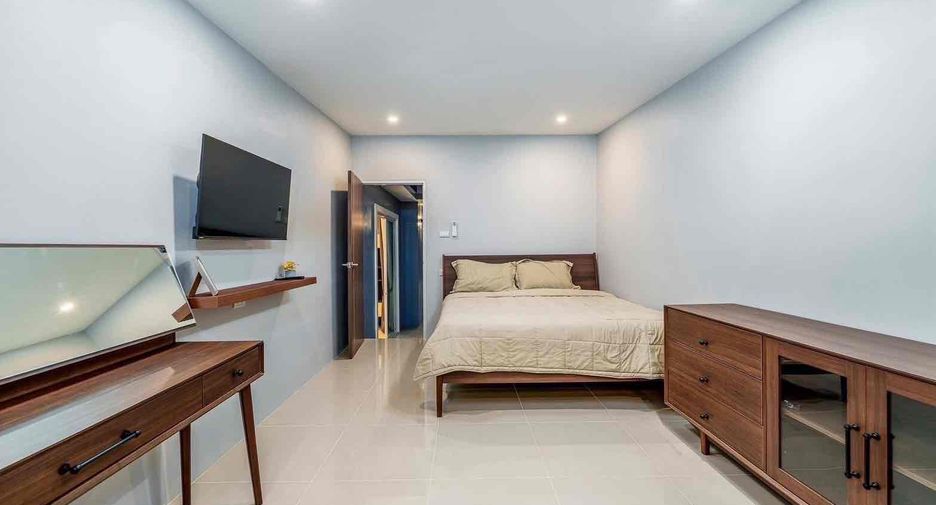 For rent 6 bedrooms house in Bang Lamung, Chonburi