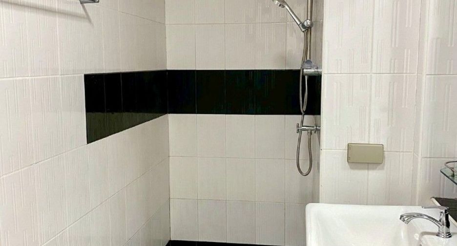 Продажа 1 кровать кондо в Mueang Chon Buri, Чонбури