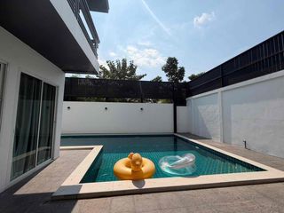 Villa zur Miete mit 4 Zimmer in Bang Lamung, Chonburi