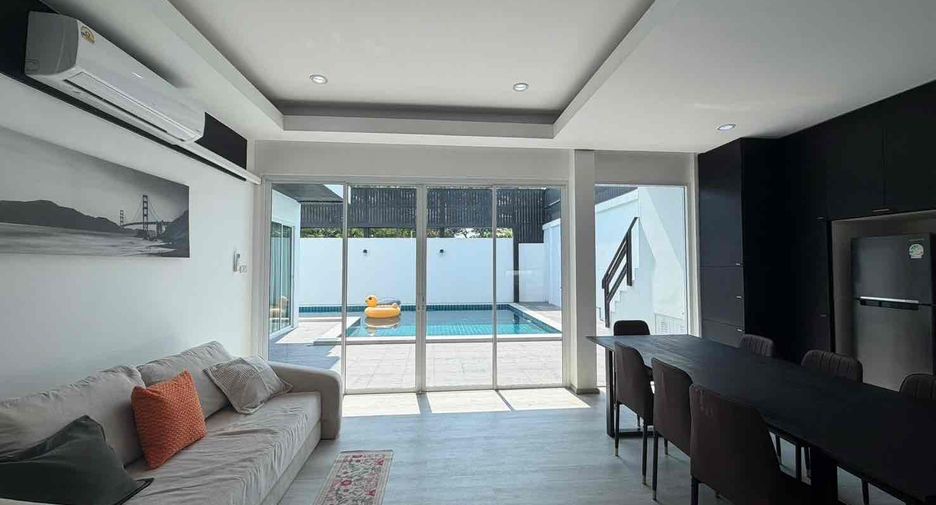 À louer 4 chambres villa à Bang Lamung, Chonburi