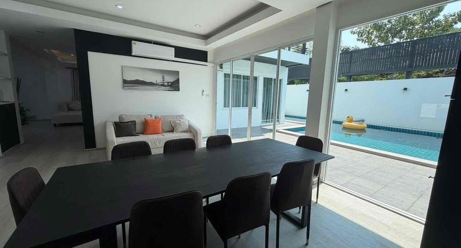 À louer 4 chambres villa à Bang Lamung, Chonburi