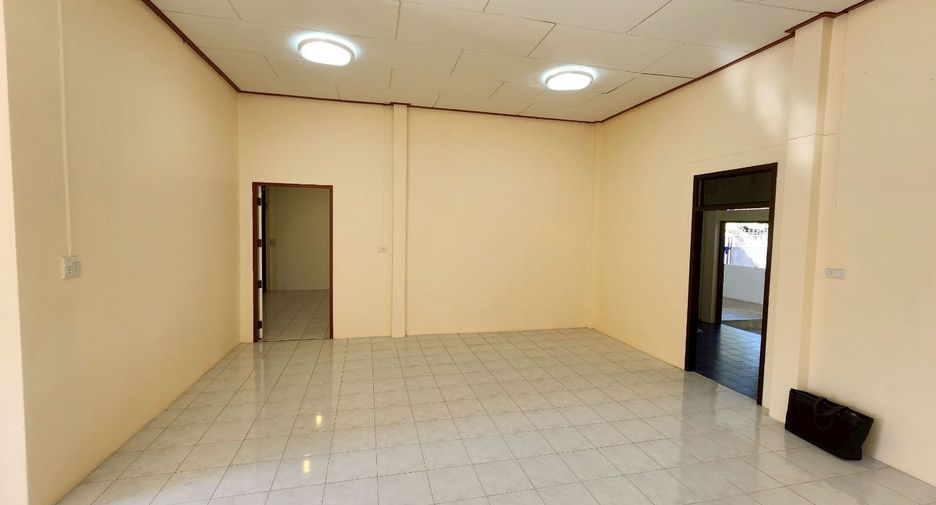 Haus zum Kauf mit 2 Zimmer in Ban Lat, Phetchaburi