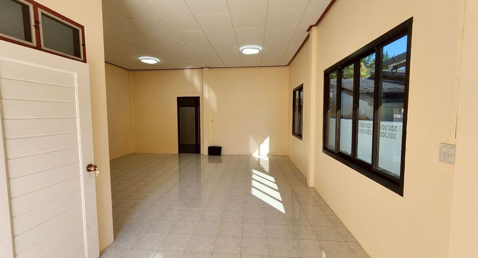 Haus zum Kauf mit 2 Zimmer in Ban Lat, Phetchaburi