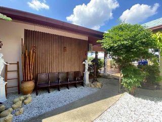 Villa zur Miete und zum Kauf mit 4 Zimmer in Bang Lamung, Chonburi